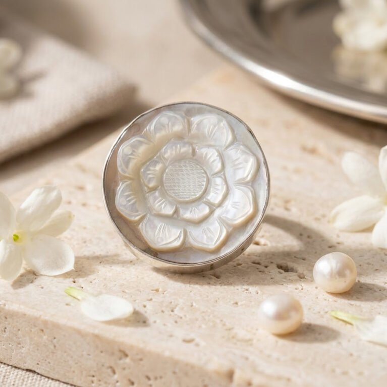 Mother of Pearl Silver Ring